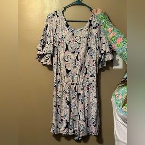 Romper with ruffle sleeves